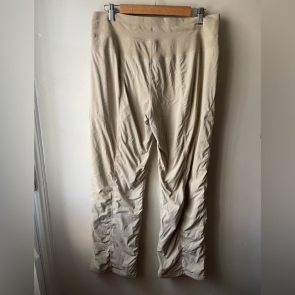 lululemon athletica Beige Pants - Picture 4 of 14